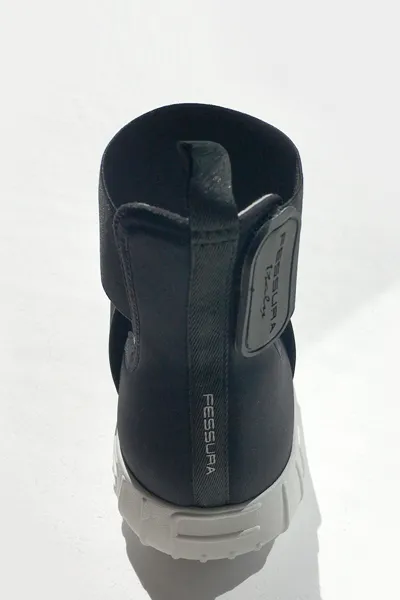 Fessura Shoe in Black/White