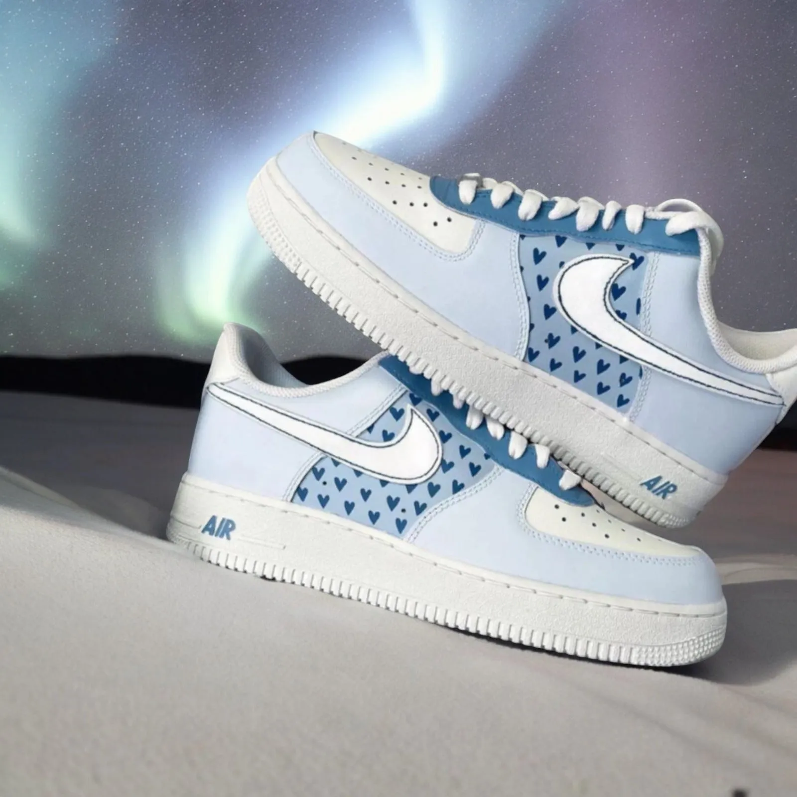 NIKE AIR FORCE 1 CUSTOM HEARTS BLUE