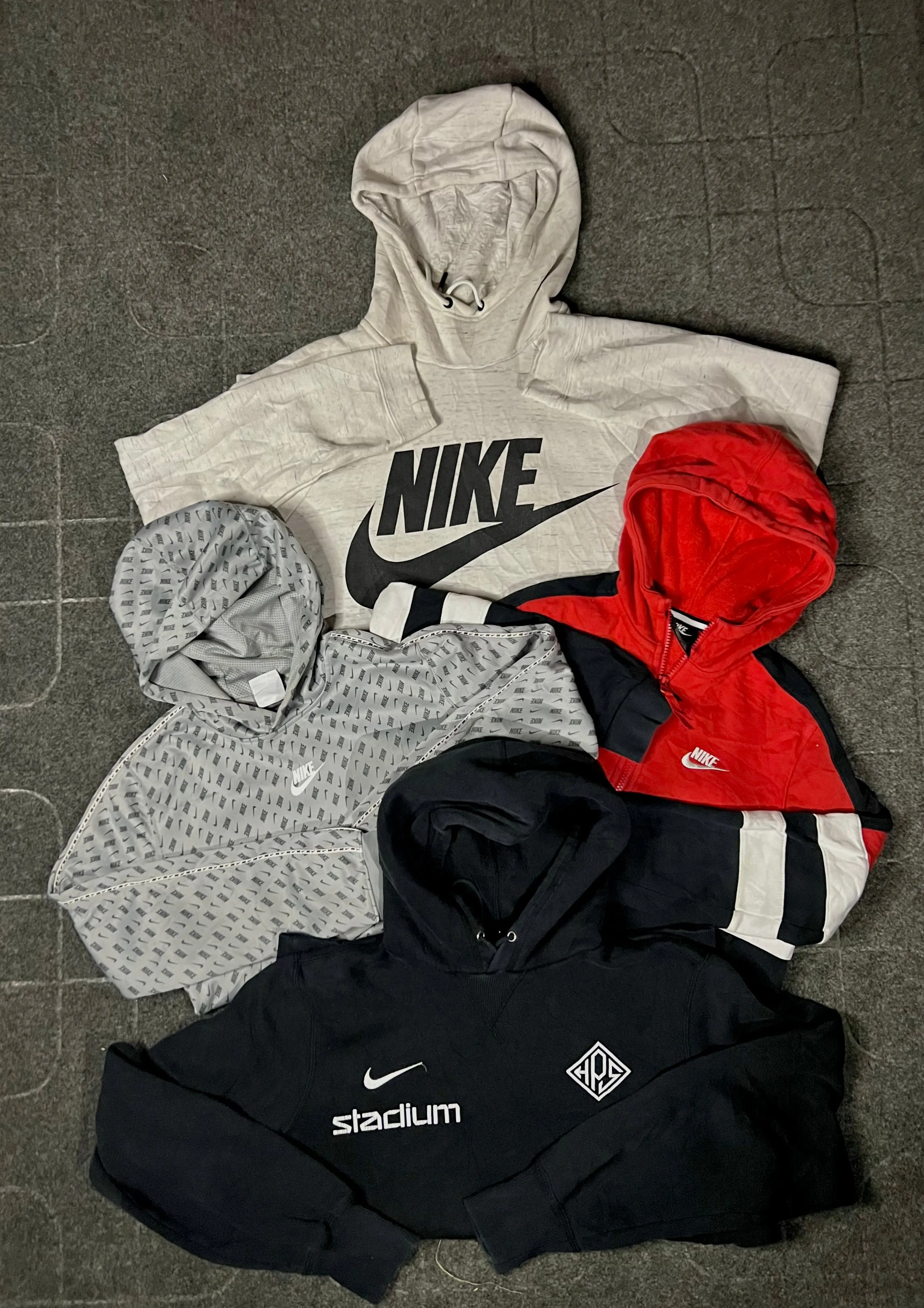 Nike Hoodies 14pcs